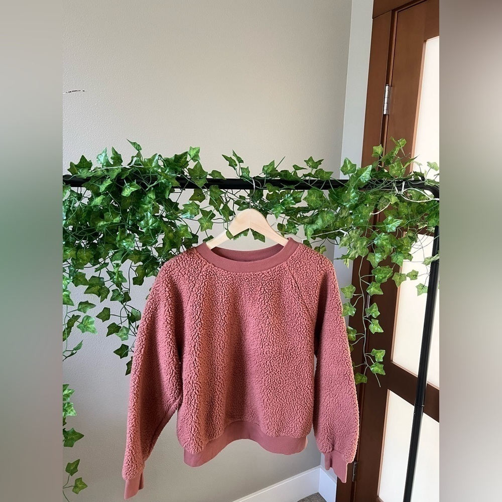 Pink Sherpa crewneck sweater size medium from Old Navy